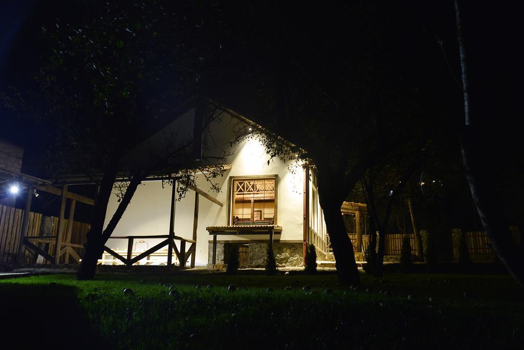 Villa Jrhogher Dilidjan Chambre photo